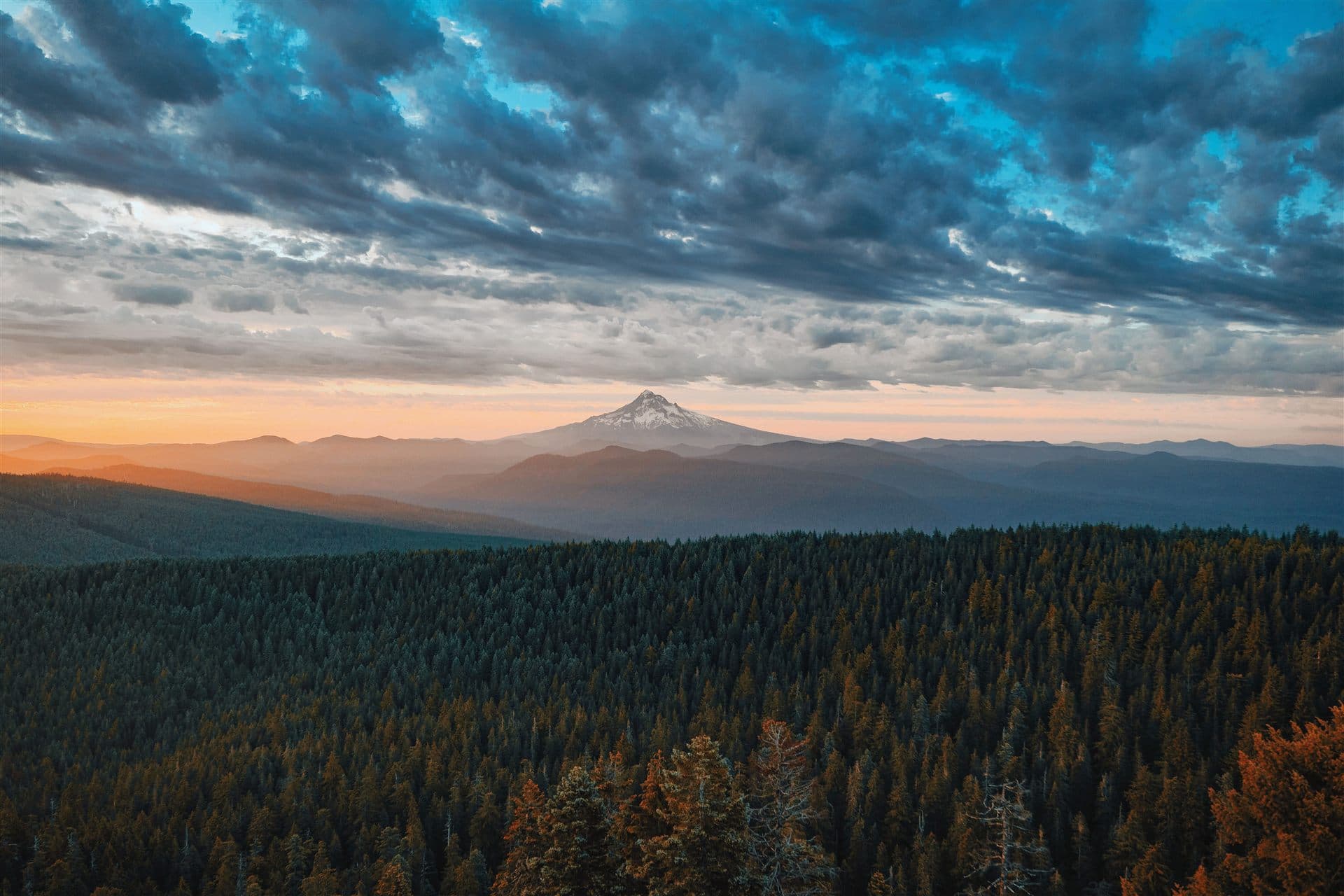 Oregon skyline or landscape for local Jewish obituary resources for Oregon